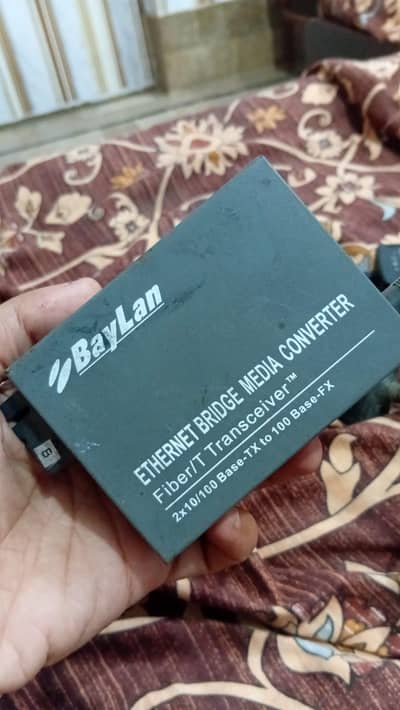 baylan media converter  ( onu )