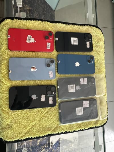 Apple iPhone 13,14
