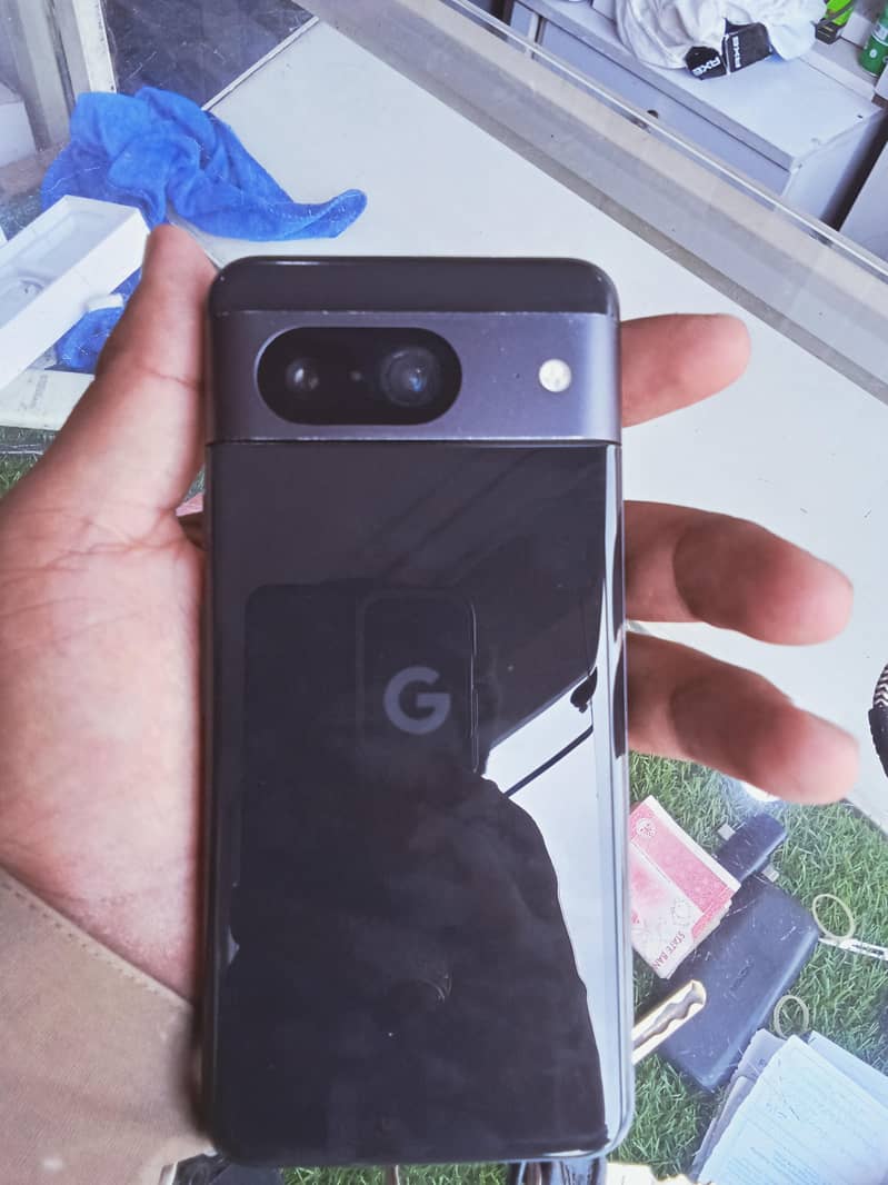 Google Pixel 8 0