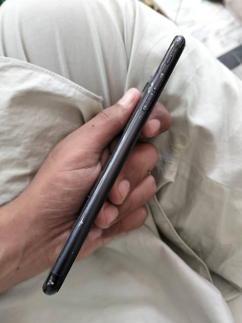 IPHONE 7 PLUS 1