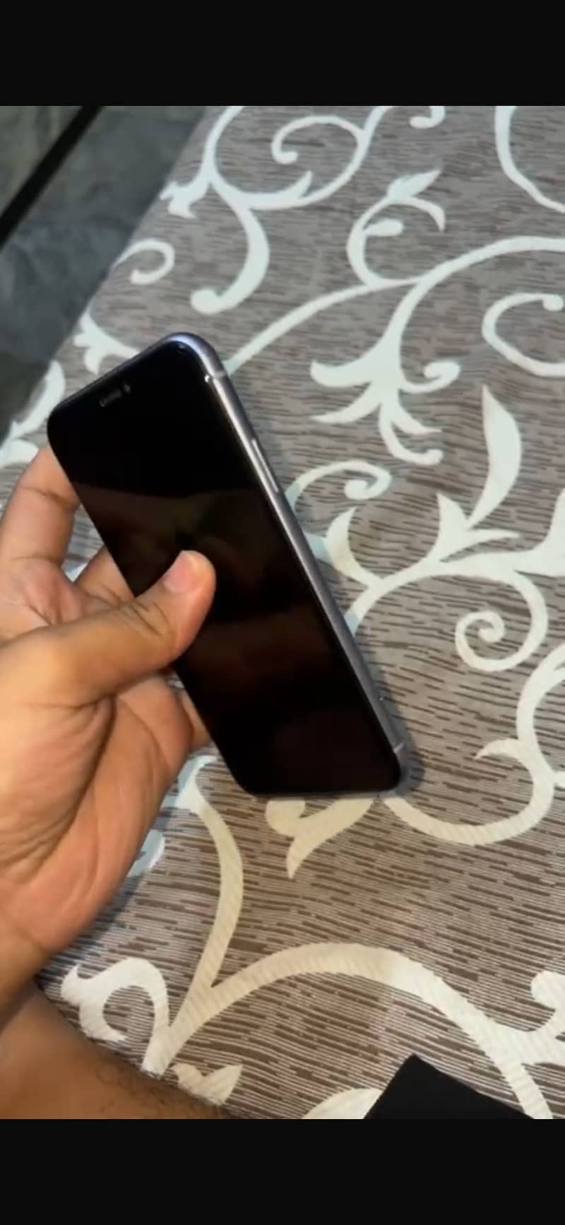 Apple iPhone 11 2