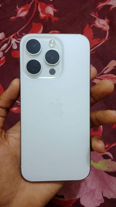 Apple iPhone 15 Pro