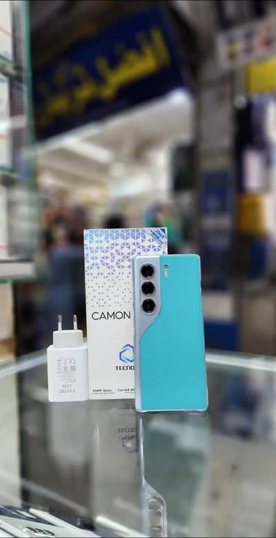 Tecno CAMON 40 Pro