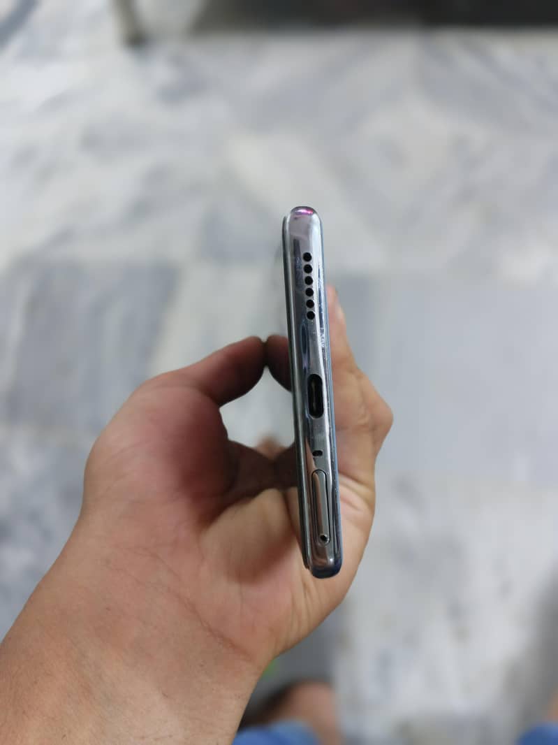 Tecno CAMON 40 Pro 3