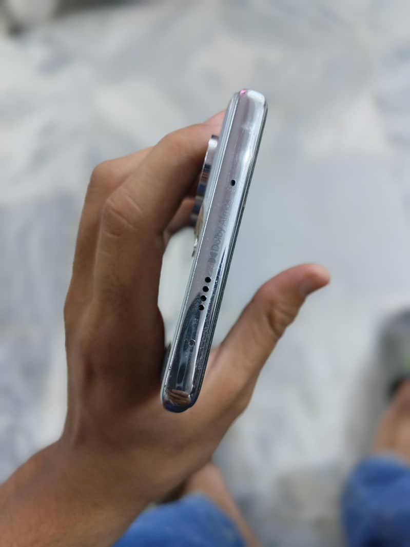 Tecno CAMON 40 Pro 5