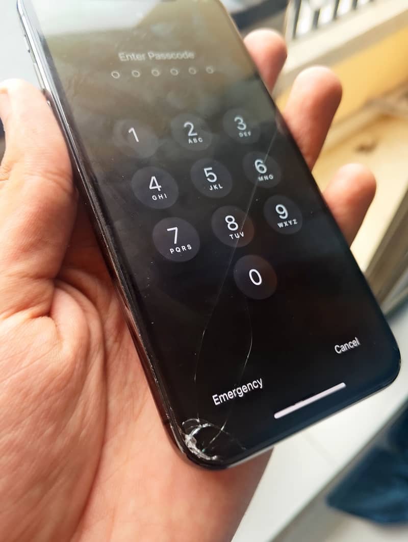 Apple iPhone X 2