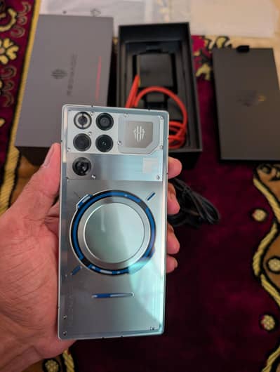 Red Magic 11 pro 2026 14 August k din 3Lakh ka de dn ga