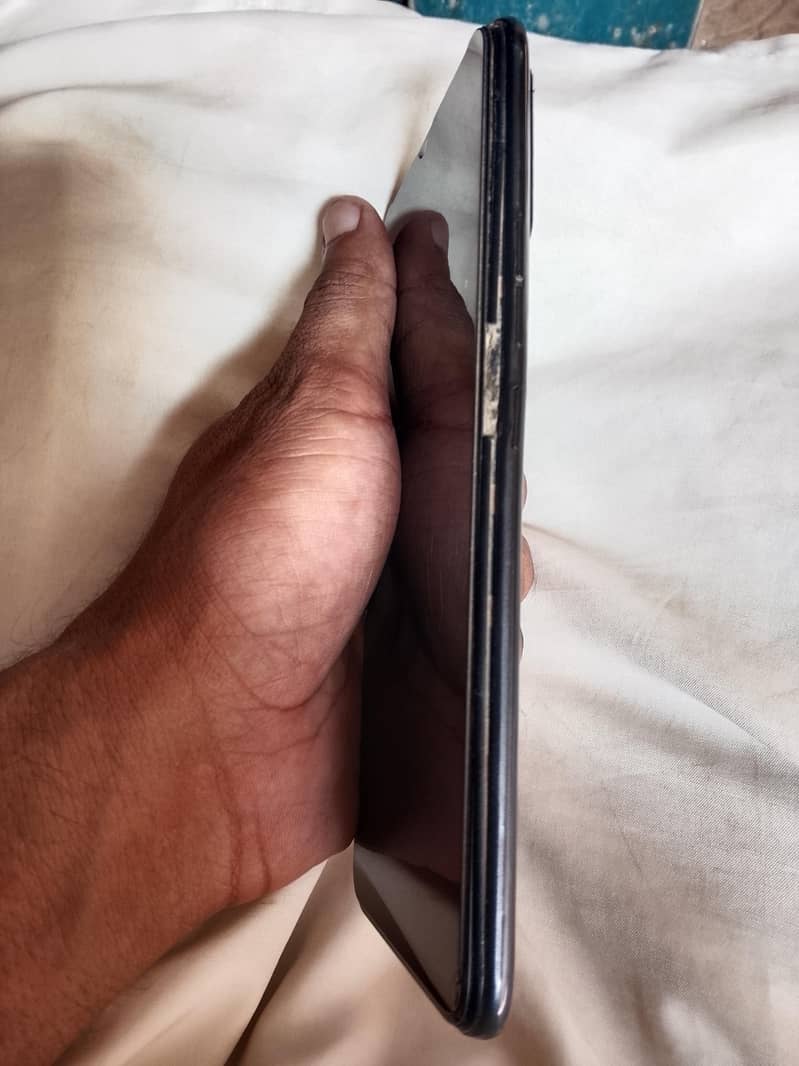 Tecno Spark 4 4