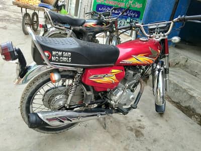 125 urgent sale