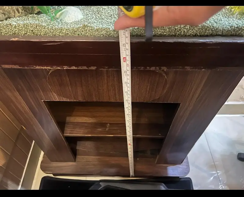 fish aquarium with pump — photo 3