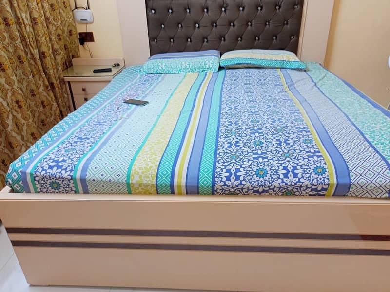 Double bed sliding 2