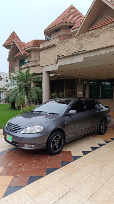Toyota Corolla SE saloon 2005