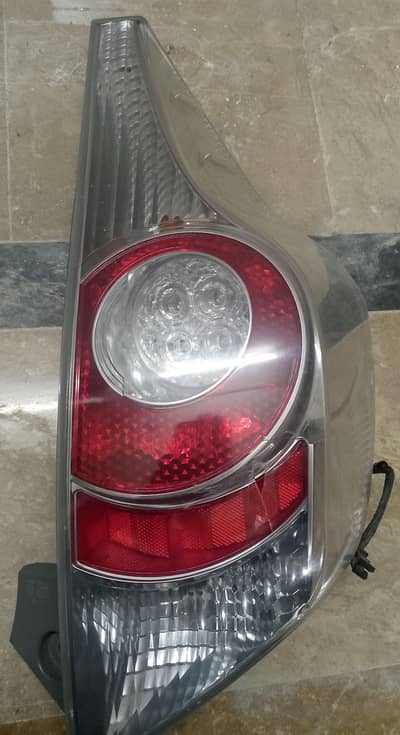 Toyota aqua  back light (minor damage )