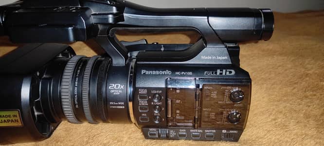 Panasonic HC PV 100 Camera Recorder Neat and Clean