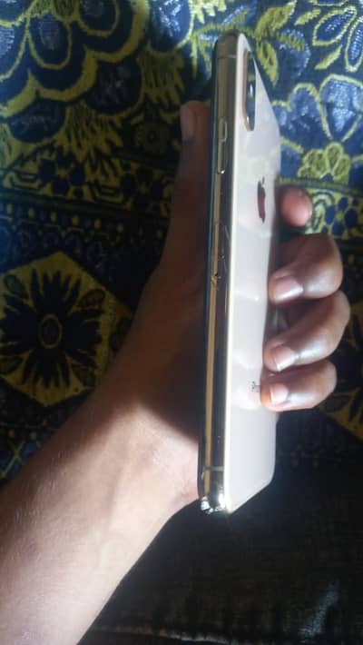 Apple iPhone XS
