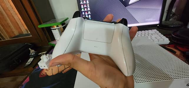 Xbox One S 1TB With Original Box And Controller