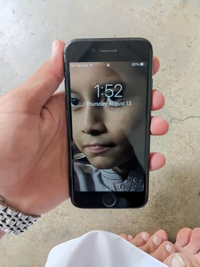 Apple iPhone 7