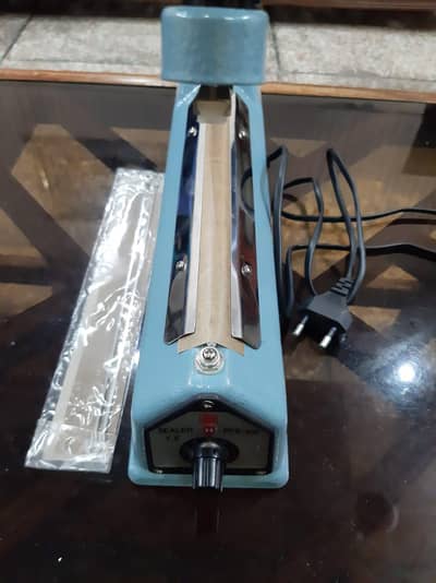 PLASTIC SEALER FOR SALE