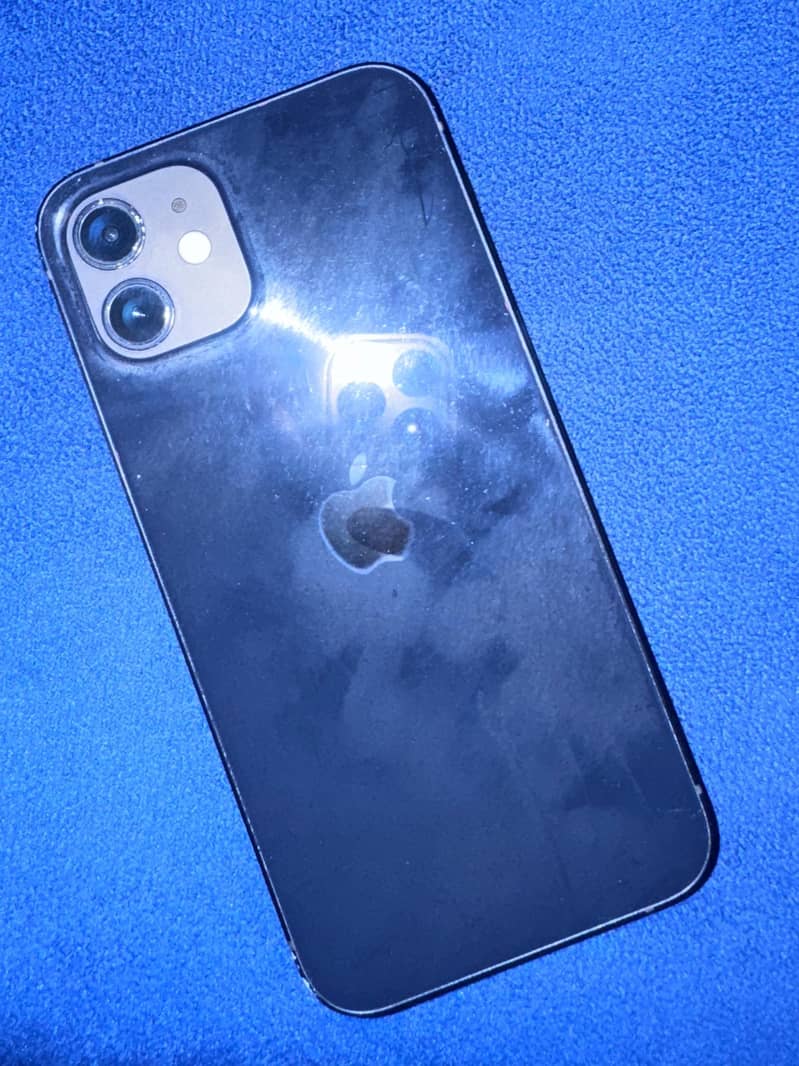 Apple iPhone 12 0