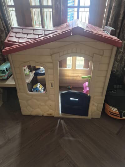 10/10 Playhouse for kids