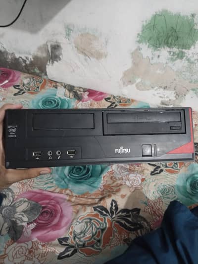 Fujitsu Esprimo E420