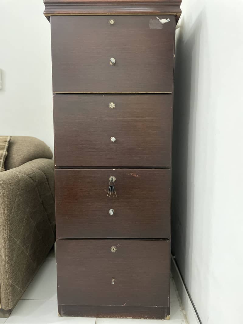Office rack 0