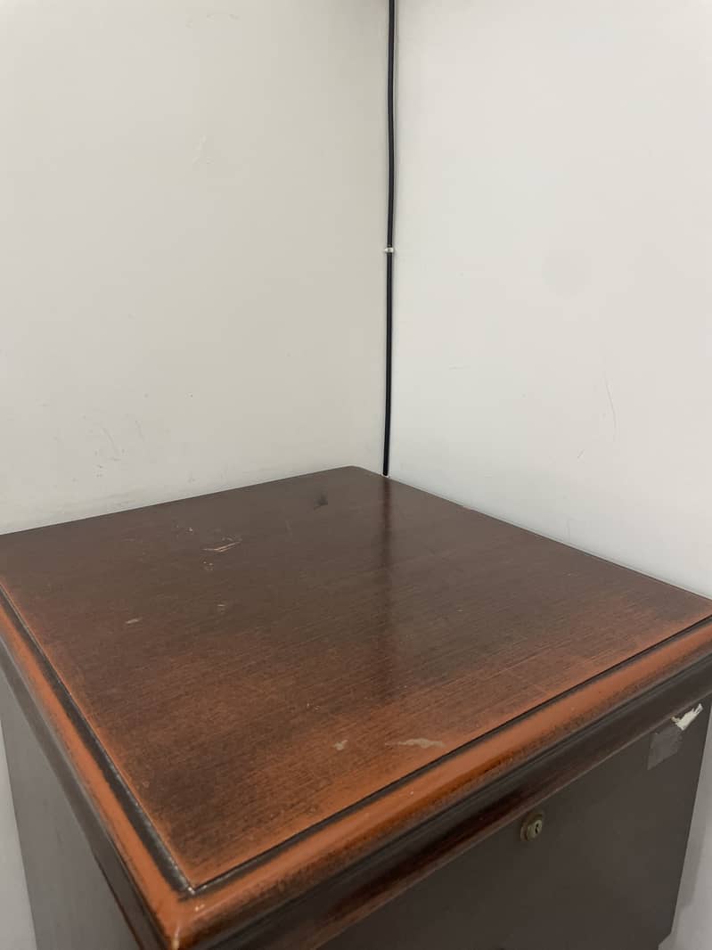 Office rack 1