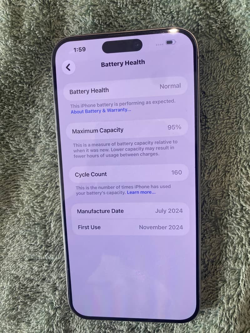 Apple iPhone 15 Pro Max 3