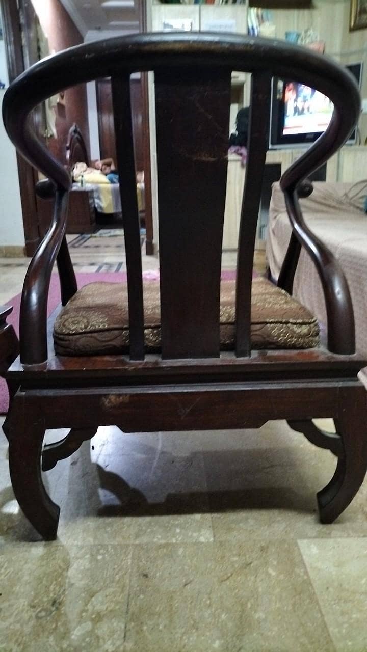 Chinese sofas 1