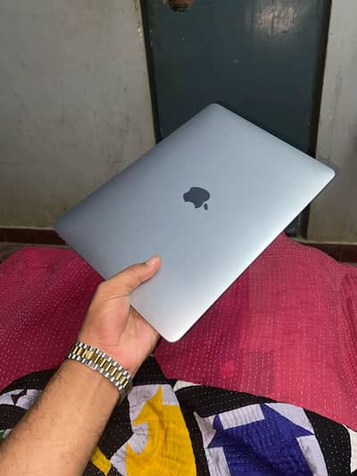 MacBook Air M1 2020