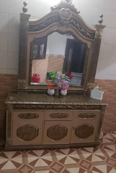 dressing Table  20.000