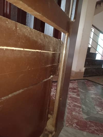 Baby cot used but like new