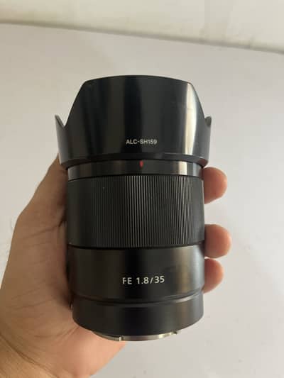 Sony lens 35mm f 1.8
