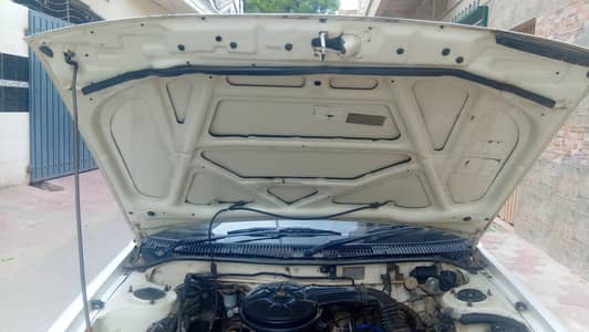 Toyota Corolla XE 1990