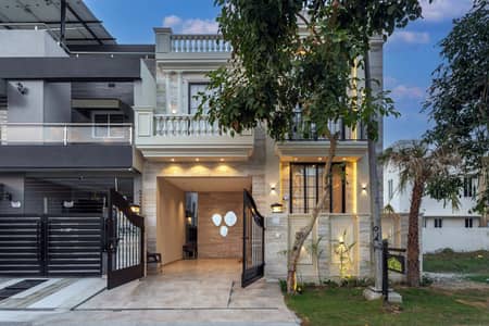 Elegant 5-Marla Designer Bungalow | Double-Height Lobby & Contemporary Design