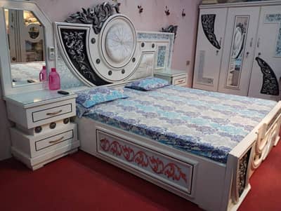White Deco Furniture Set