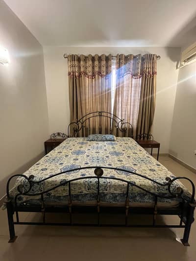 SOLID ROD IRON BED SET FOR SALE
