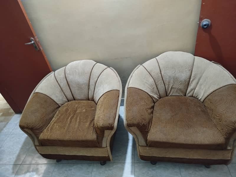 Sofa Set – Good Condition 2