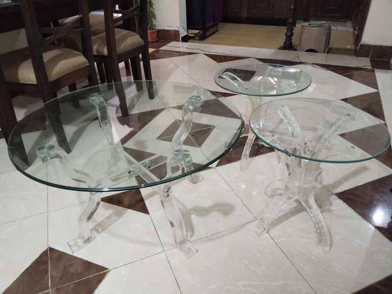 Sofa Tables - Round 0
