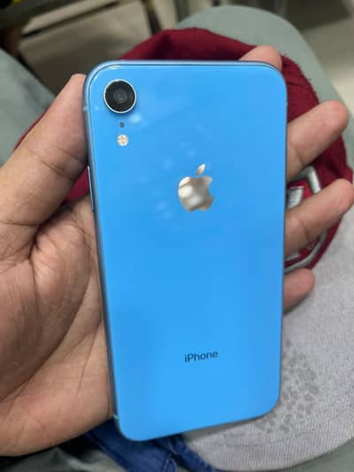 Apple iPhone XR
