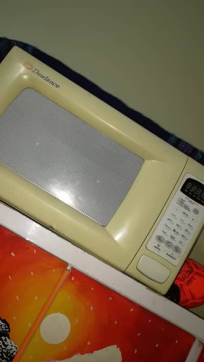 Dawlance microwave oven