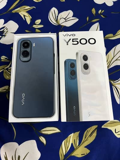Vivo Y500  Condition 10 by 10 just 20 days used only