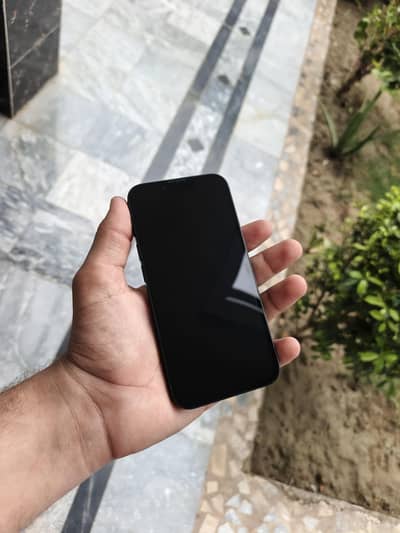 Apple iPhone 14