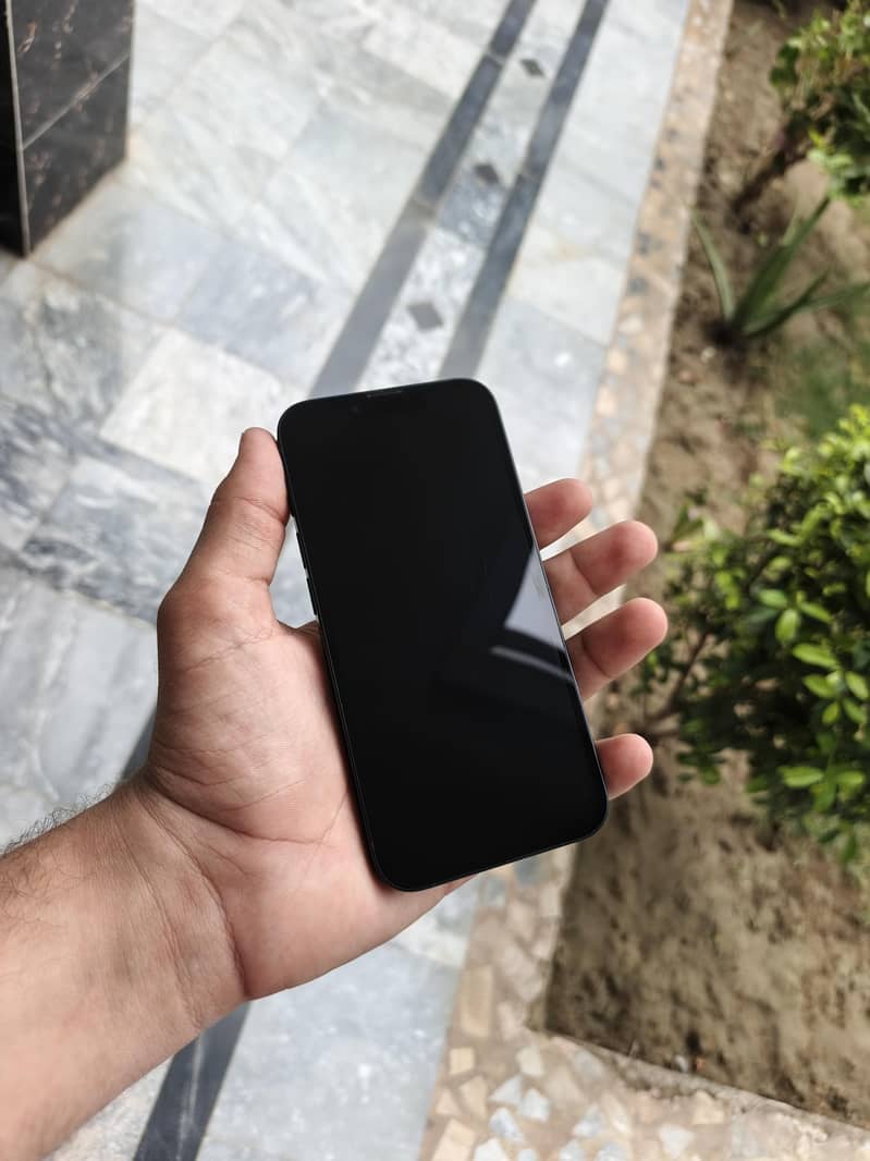 Apple iPhone 14 0