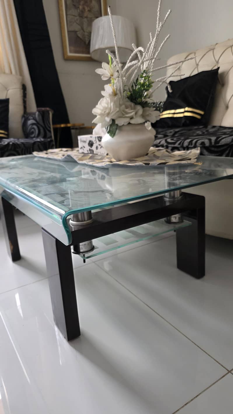 Sofa table 1