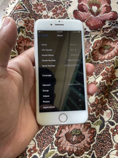 Apple iPhone 8