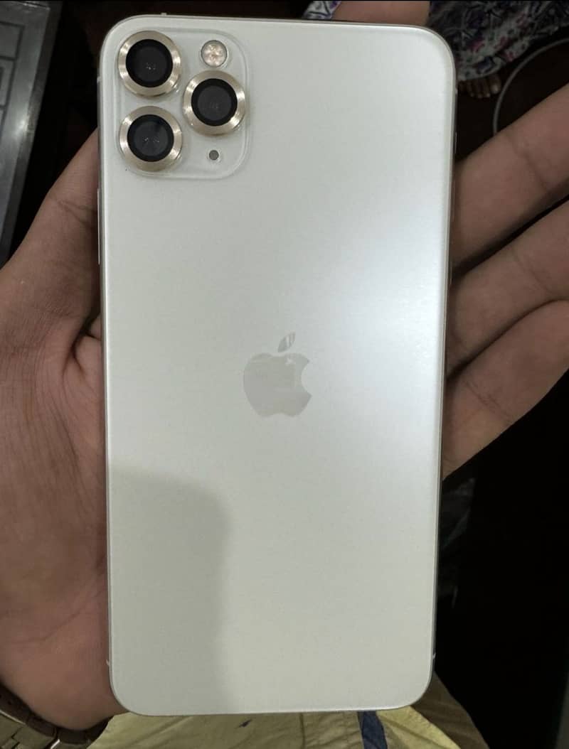 Apple iPhone 11 Pro Max 1