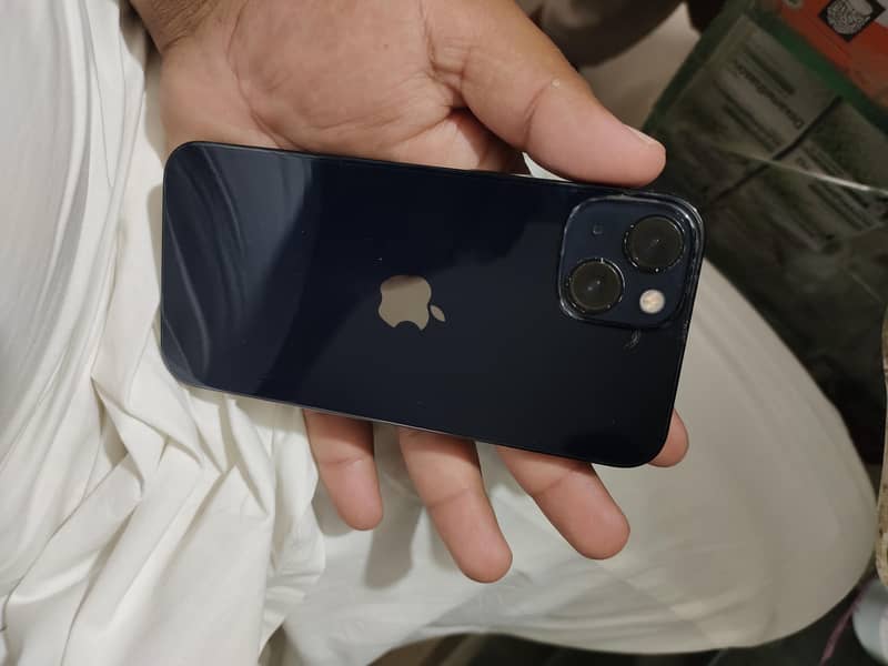 Apple iPhone 13 1