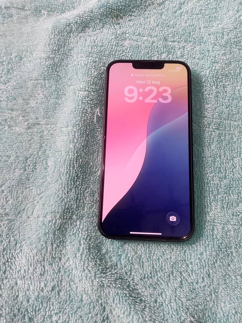 Apple iPhone 14 4