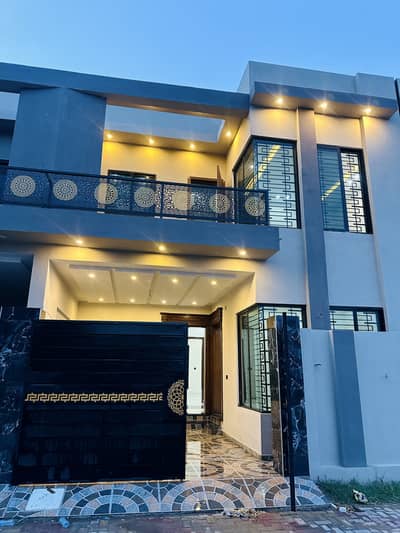 DOUBLE STORY HOUSE FOR SALE! MPS ROAD